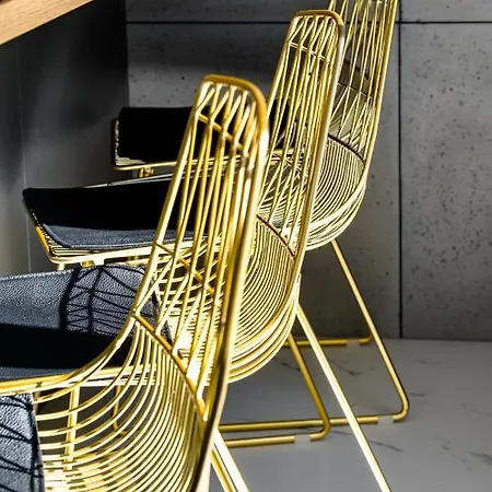 El - Izar 아파트 *