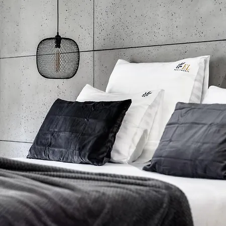 El - Izar Apartament *